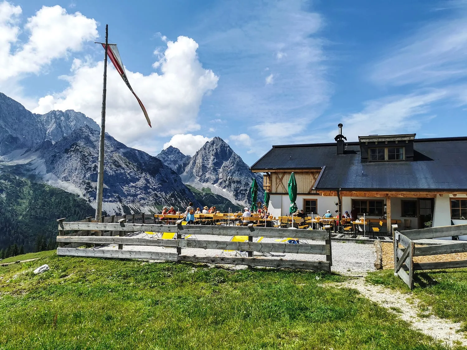 Hochfeldernalm im Gaistal, Leutasch Tirol